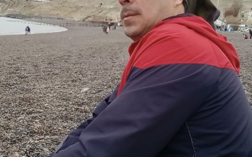 La División de Búsqueda de Personas busca dar con un hombre que se habría ido a Mendoza a dedo
