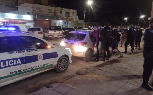 Los detalles de la nueva detención de Uribe: Le secuestraron una pistola browning lista para disparar y balanzas de precisión