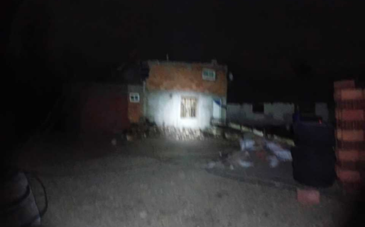 «Esto es para vos»: Agredió a su pareja, asesinó a un vecino y se disparó en la cabeza frente a la policía en Gualjaina