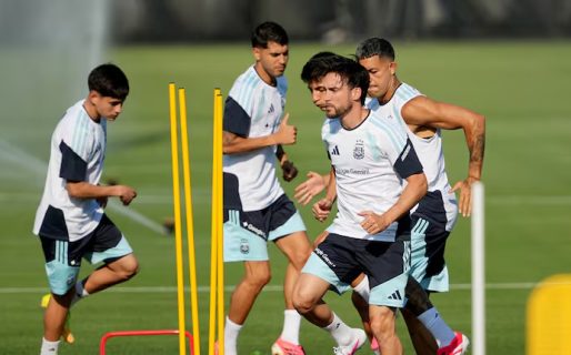 Nicolás Tagliafico corre el riesgo de perderse la fase de grupos del Mundial con la Selección argentina