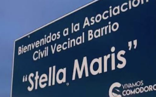 Abrazo simbólico al CAPs del Stella Maris: “Estanos hartos de soportar es el momento de empezar a mostrar lo que está mal”