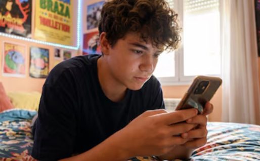 <strong>Uno de cada cuatro adolescentes participó en retos virales: advierten por los riesgos físicos y mentales</strong>