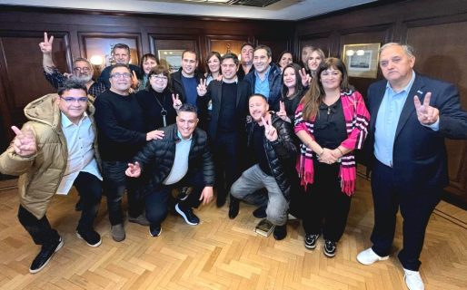 Luque y referentes del PJ provincial se reunieron con Kiciloff