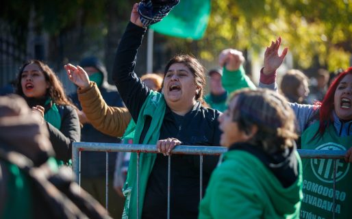 Vigilia en ATE: Trabajadores concentran frente al gremio a la espera de la audiencia de detención