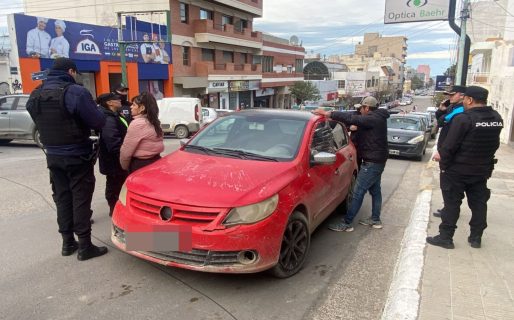 Hallaron cocaína durante un control policial en pleno centro de Comodoro