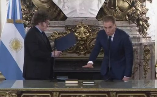 Juró Santilli en la Rosada como nuevo Jefe de Gabinete
