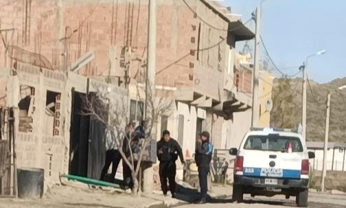 Un albañil se cayó mientras trabajaba y terminó con fuertes dolores en el Hospital Regional