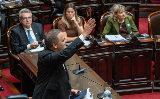 El oficialismo intentará retomar el control del Congreso después de la paralización por el caso Adorni