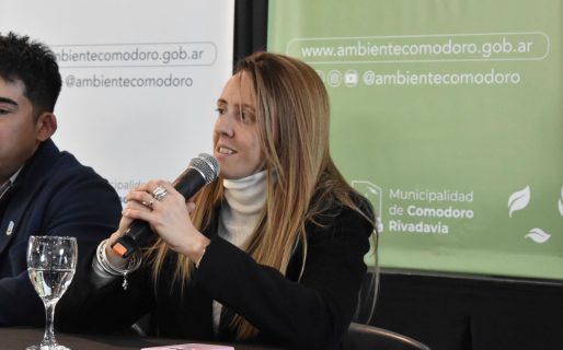 Jordana Mrla: “Ponce debería dejar de hacer de vocero de YPF y empezar a defender a Comodoro”