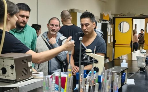 Comodoro Conocimiento capacitó a productores artesanales cerveceros