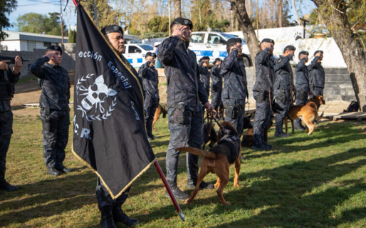 El Municipio acompañó el vigésimo aniversario de la División Canes