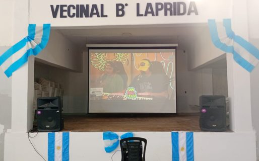 La Vecinal de Laprida abre sus puertas para vivir el partido de Argentina en pantalla gigante