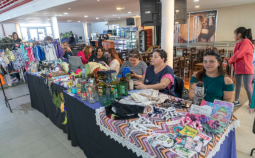 Este domingo continúa la Feria del Día del Padre en el Centro Cultural