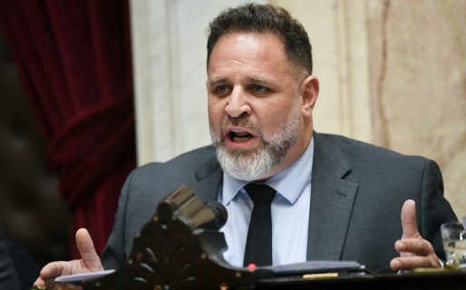 Glinski: «Torres está haciendo campaña carancheando los bienes de YPF»