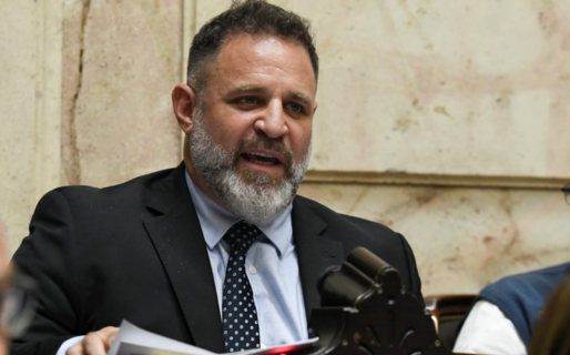 Glinski presentó una ley para que las petroleras se hagan cargo de los pozos abandonados