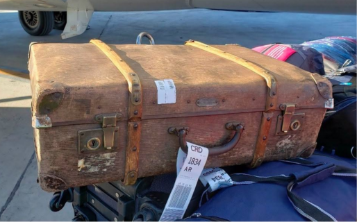 Una joya del pasado: La maleta antigua de un pasajero que sorprendió en Comodoro