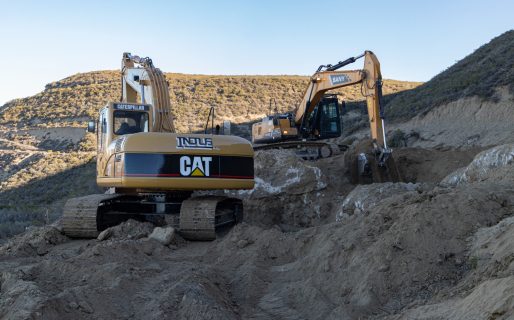 Se intensifican los trabajos de movimiento de suelo en el cerro Hermitte