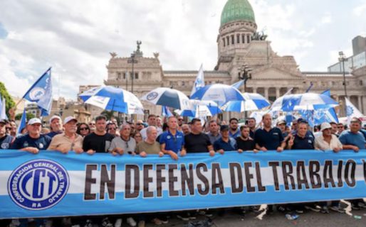 <strong><br>Pese al alivio logrado para la caja sindical, la CGT comienza un plan de lucha con movilizaciones y un paro general aún sin fecha</strong>