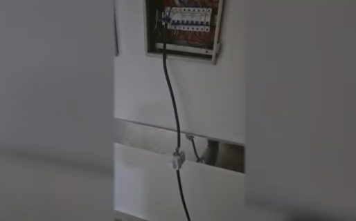 <strong>Insólito: Se cortó la luz en el hospital de Esquel y los médicos tuvieron que operar de urgencia con la linterna de sus celulares</strong>