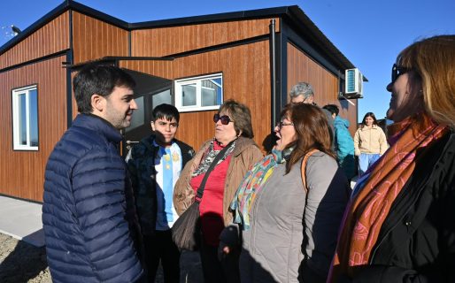 Provincia proyecta otras 50 viviendas para familias damnificadas por el cerro Hermitte