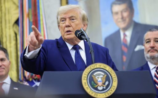 Donald Trump confirmó que llamó a la FIFA para que levantaran la sanción al goleador de EE.UU.