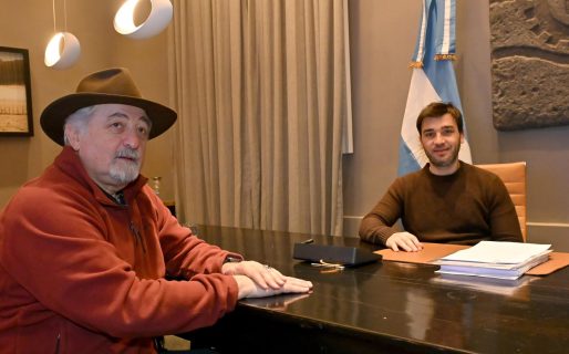 Más de 150 viviendas y 150 lotes con servicios: Provincia y Municipio acordaron una respuesta integral para el cerro Hermitte