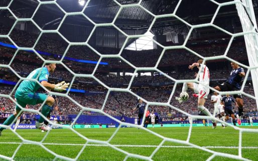 Argentina busca el empate con orgullo y presiona a Inglaterra en el segundo tiempo