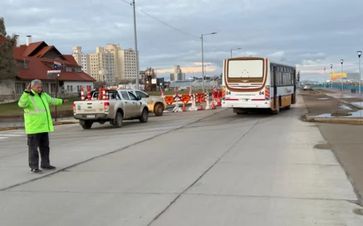 Habilitaron media calzada en avenida Ducós y piden circular a 20 km/h