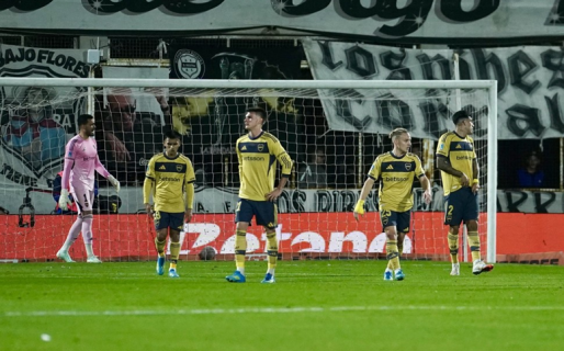 Boca comenzó el torneo siendo goleado por Deportivo Riestra