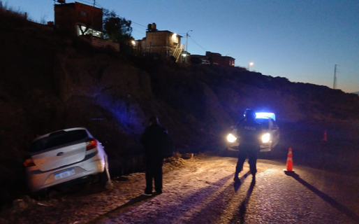 Perdió el control de su Ford Ka, despistó hacia la banquina y resultó ilesa