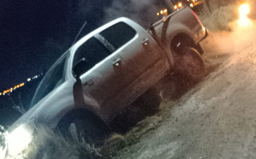 Una camioneta despistó en la Ruta 25 de Mayo y solo hubo daños materiales