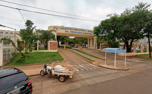 Llevó a su bebé al hospital por vómitos, le detectaron cocaína en la sangre y la mujer se dio a la fuga