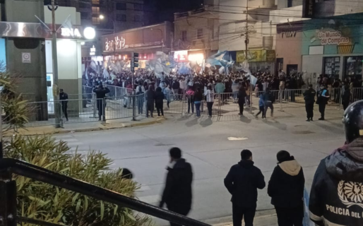 El operativo policial en el centro terminó sin incidentes tras la movilización de 3.000 personas