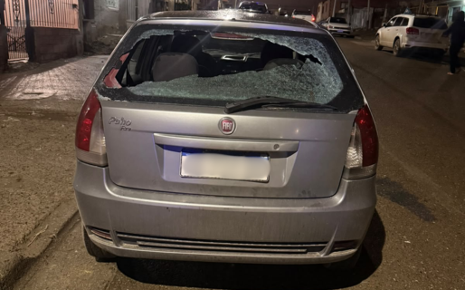Atacaron a balazos un vehículo estacionado en el barrio Ceferino