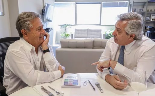 <strong>Vacunatorio VIP: citaron a indagatoria a Eduardo Duhalde, Taiana, Zannini y a otros 31 dirigentes</strong>