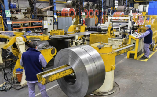 La actividad metalúrgica sigue sin repuntar y acumula una baja de 5,5% en lo que va del año