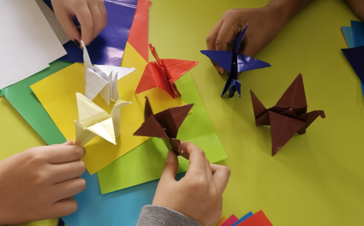Comodoro recibe a una nueva jornada de plegadores de origami