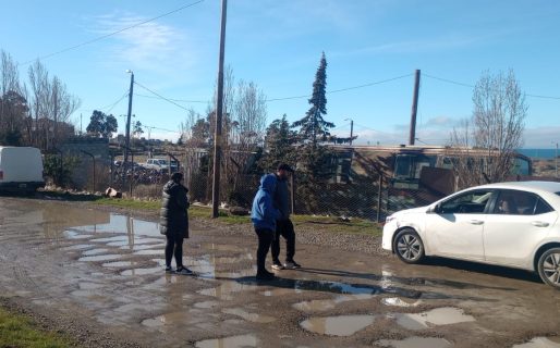 Colisión entre dos vehículos en la intersección de la avenida Del Libertador y Golfo San Jorge