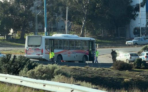 A dos días de salir a la calle: uno de los nuevos colectivos de Solbus chocó en Km 4