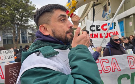 Desde la ATECh, Rivero sostuvo que «las luchas históricas se ganan en la calle y no en el Congreso»