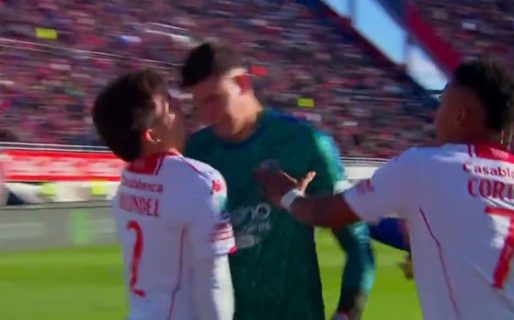 El arquero de San Lorenzo tuvo un ataque de furia: le pegó un cabezazo a Lucas Blondel y fue expulsado