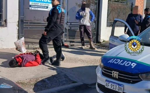 Robaron una amoladora de una obra y uno de los sospechosos fue detenido tras una persecución