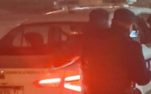 Cayó en la madrugada: caminaba por el Máximo Abasolo y tenía pedido de captura