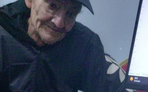 Buscan intensamente a un hombre de 64 años