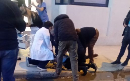 Un adulto mayor tropezó y debió ser asistido en la calle Gil Álvarez
