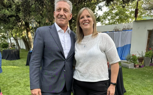 Abril aseguró que Arcioni “siempre es candidato” y habló de posibles alianzas para 2027