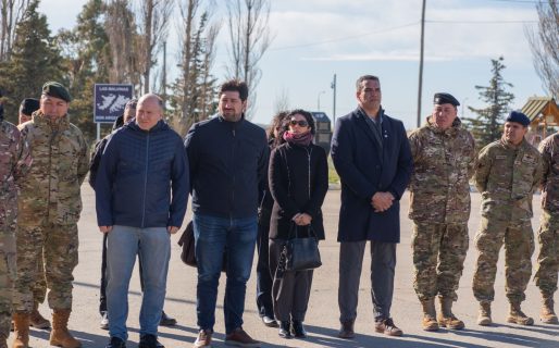 La SCPL avanza con la instalación de luminarias LED en el barrio Fortín Chacabuco