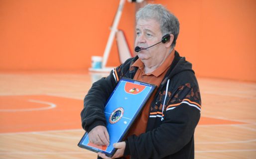 Futsal: El entrenador español Andrés Sanz dio una clínica en Comodoro