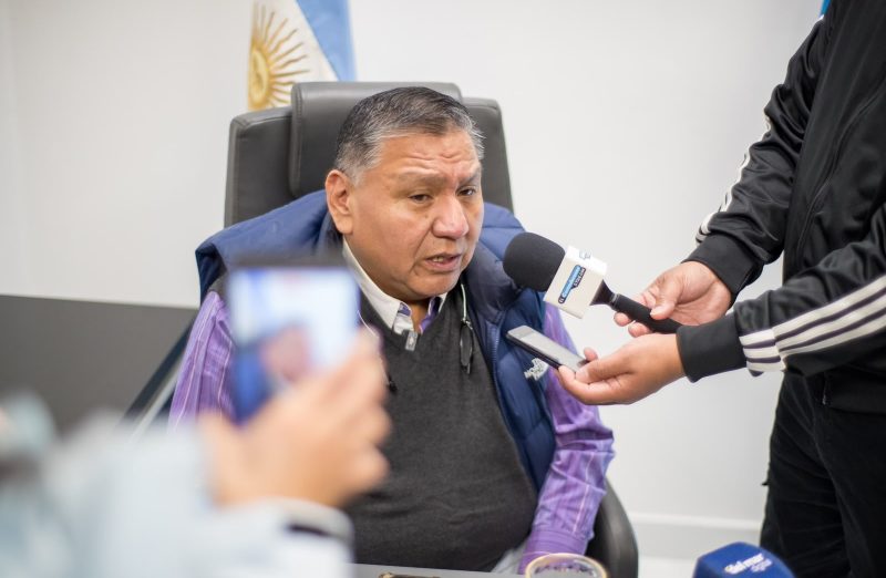 Ávila aseguró que el paro en PECOM “lo llevan adelante empresarios de Vientos del Sur”