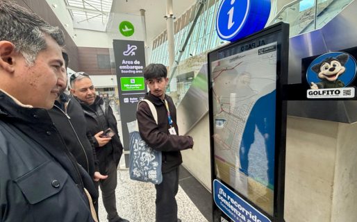 Comodoro Turismo instaló un tótem interactivo para viajeros en el Aeropuerto Internacional Gral. Mosconi